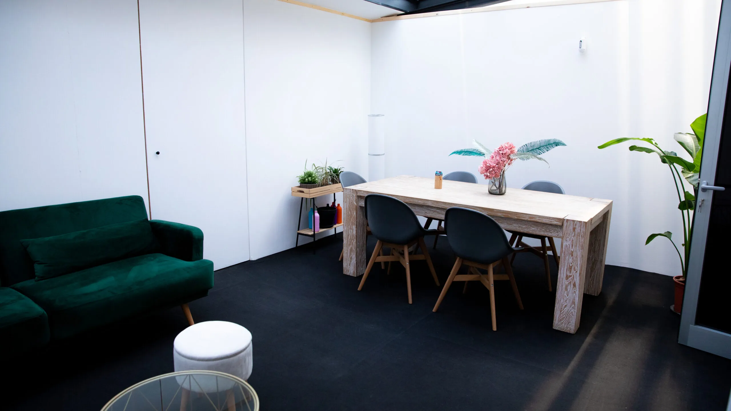 W3ave Studio Gallery