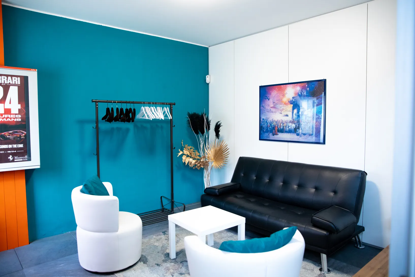 W3ave Studio Gallery